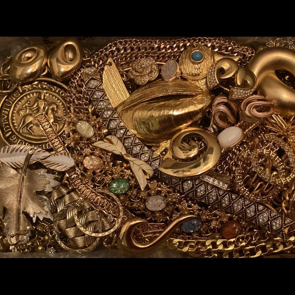 3 LB Mixed Metals Jewelry Lot • Vintage + Modern • Wearable + Repair • Reseller - Picture 8 of 11
